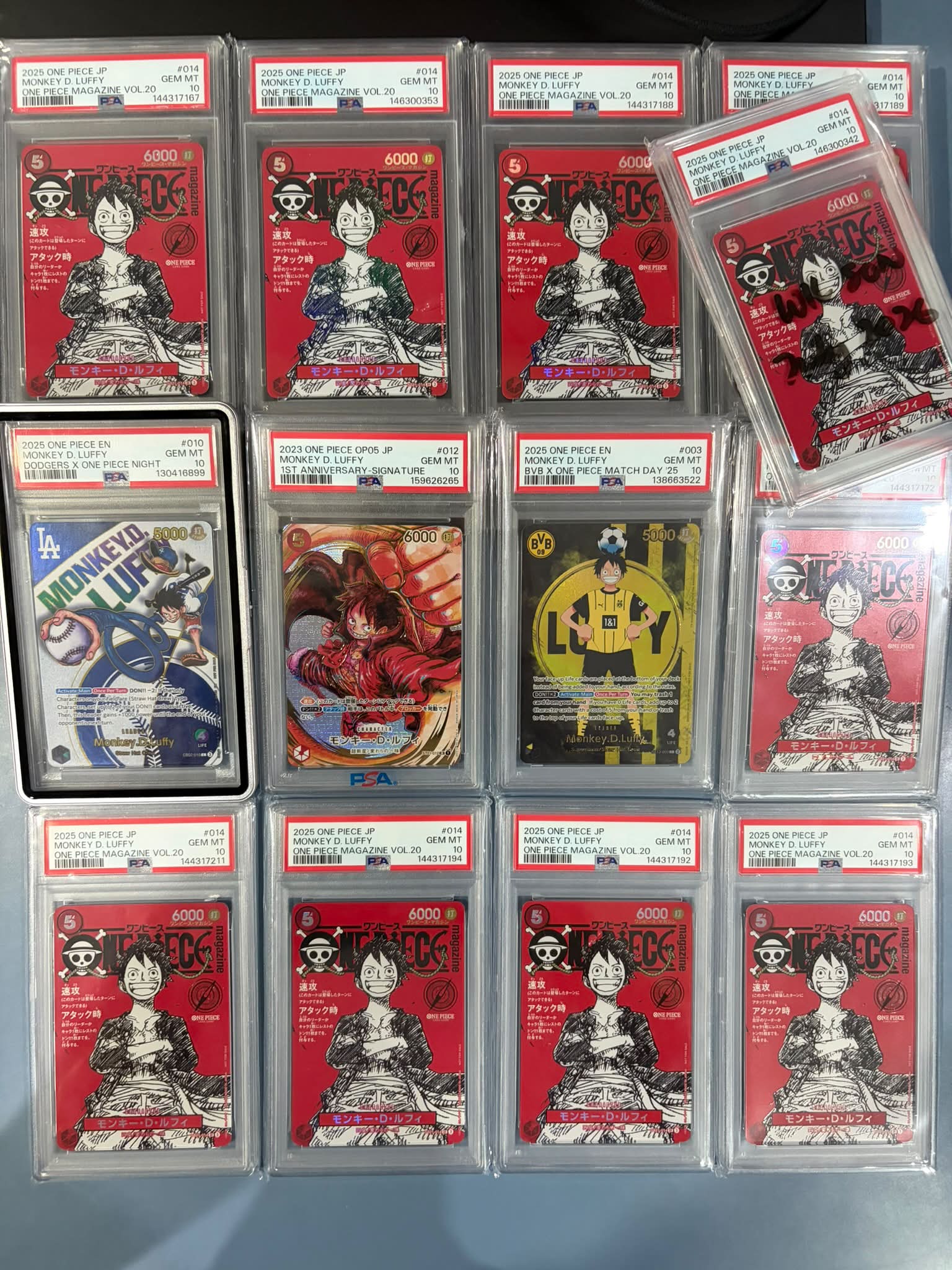 One Piece Dartslive Card! Wallpaper will be included in the card