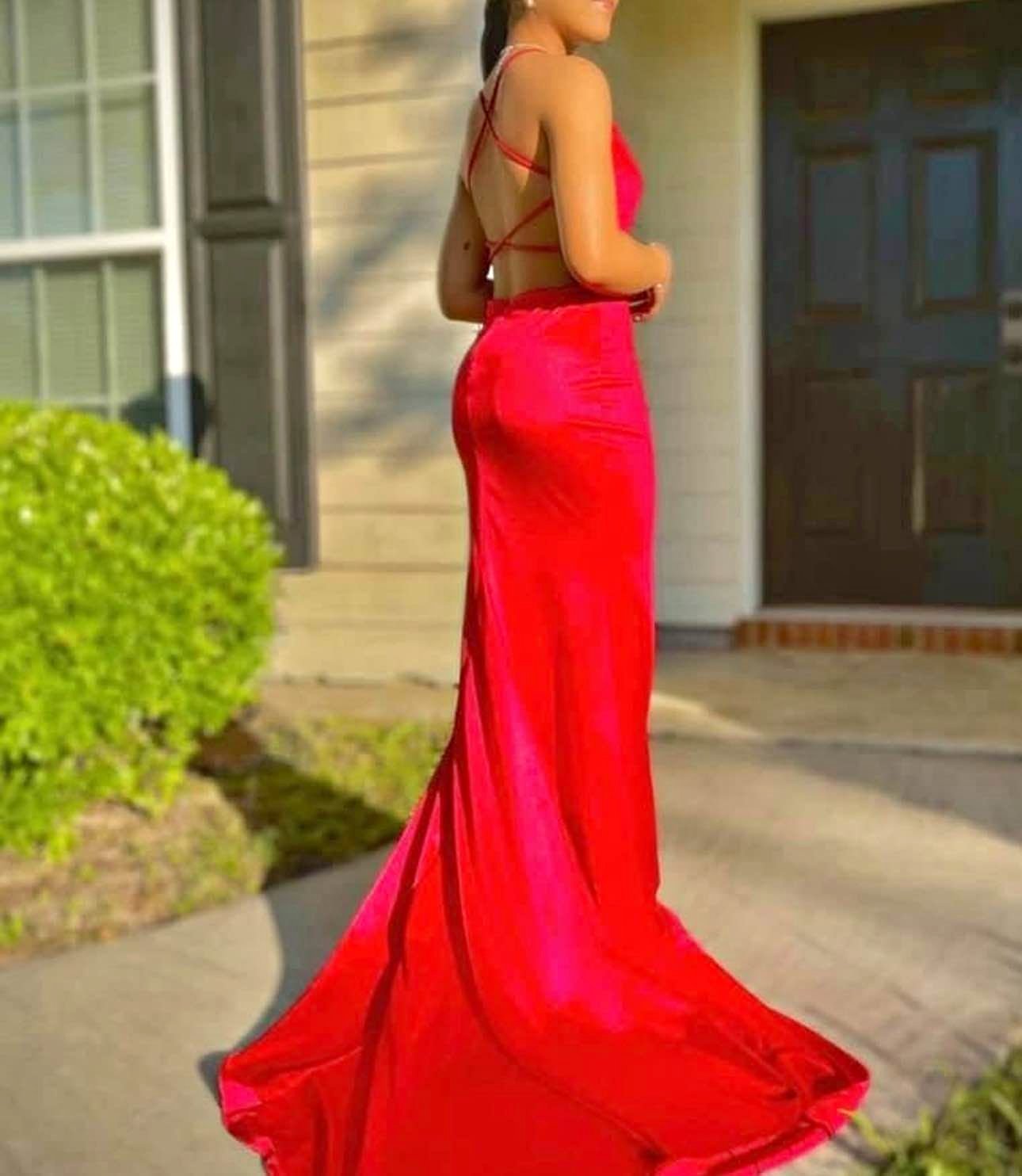 Red Prom Dresses – parduodama Willacoochee, Georgia