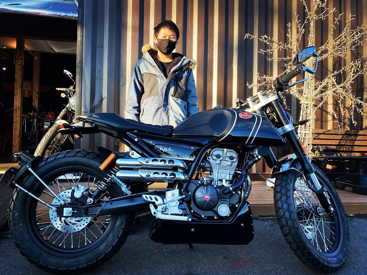 Coco Blue Moto Posts Facebook