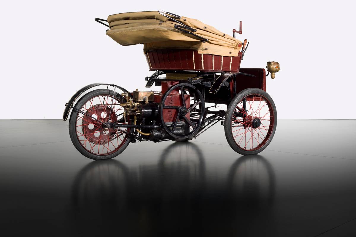 1882 Motrice Pia, internal combustion engine trike built by Enrico