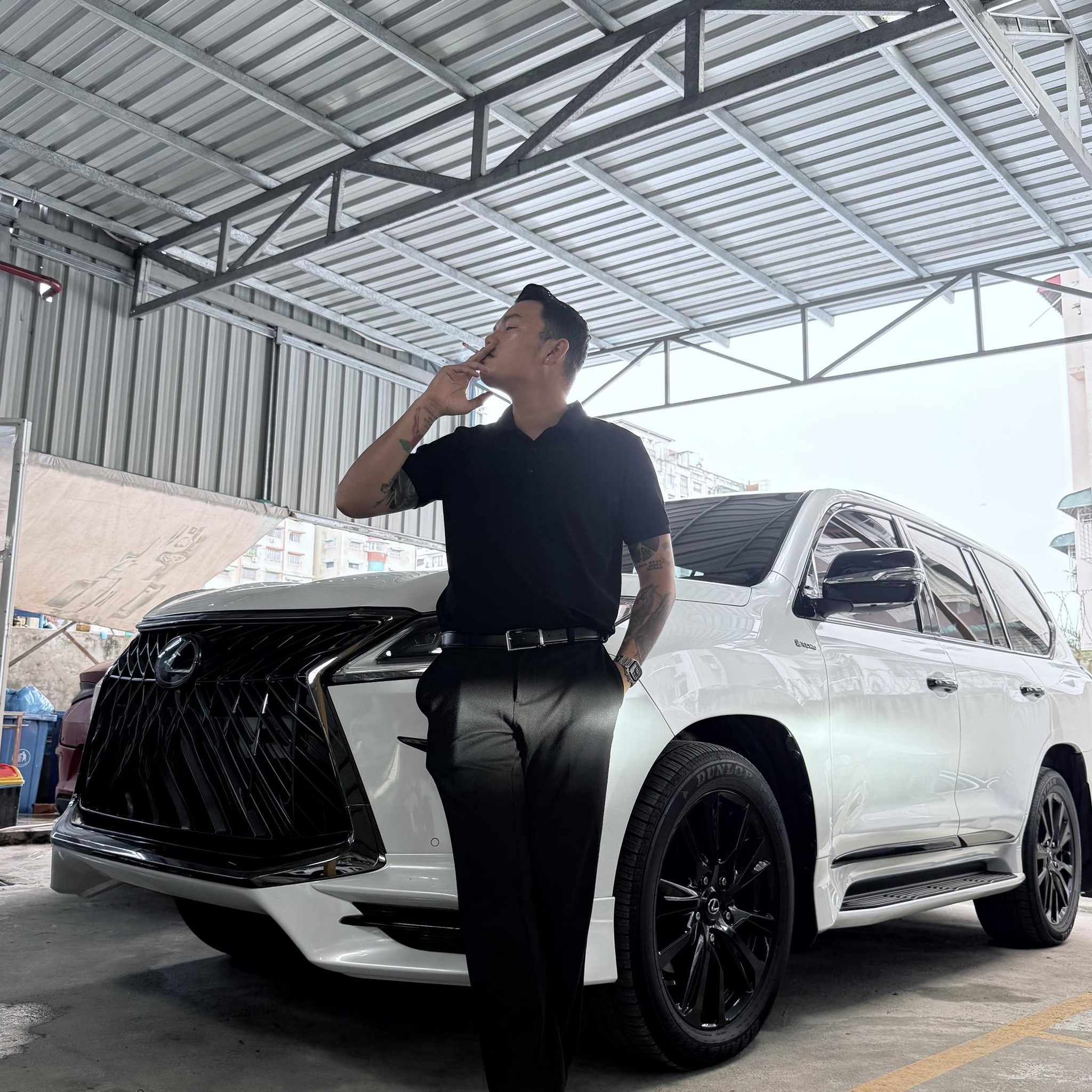 Zwe Thu Tun - BYD Tang L တစီး SOLD OUT ပါ။ အားပေးသွားတဲ့... | Facebook