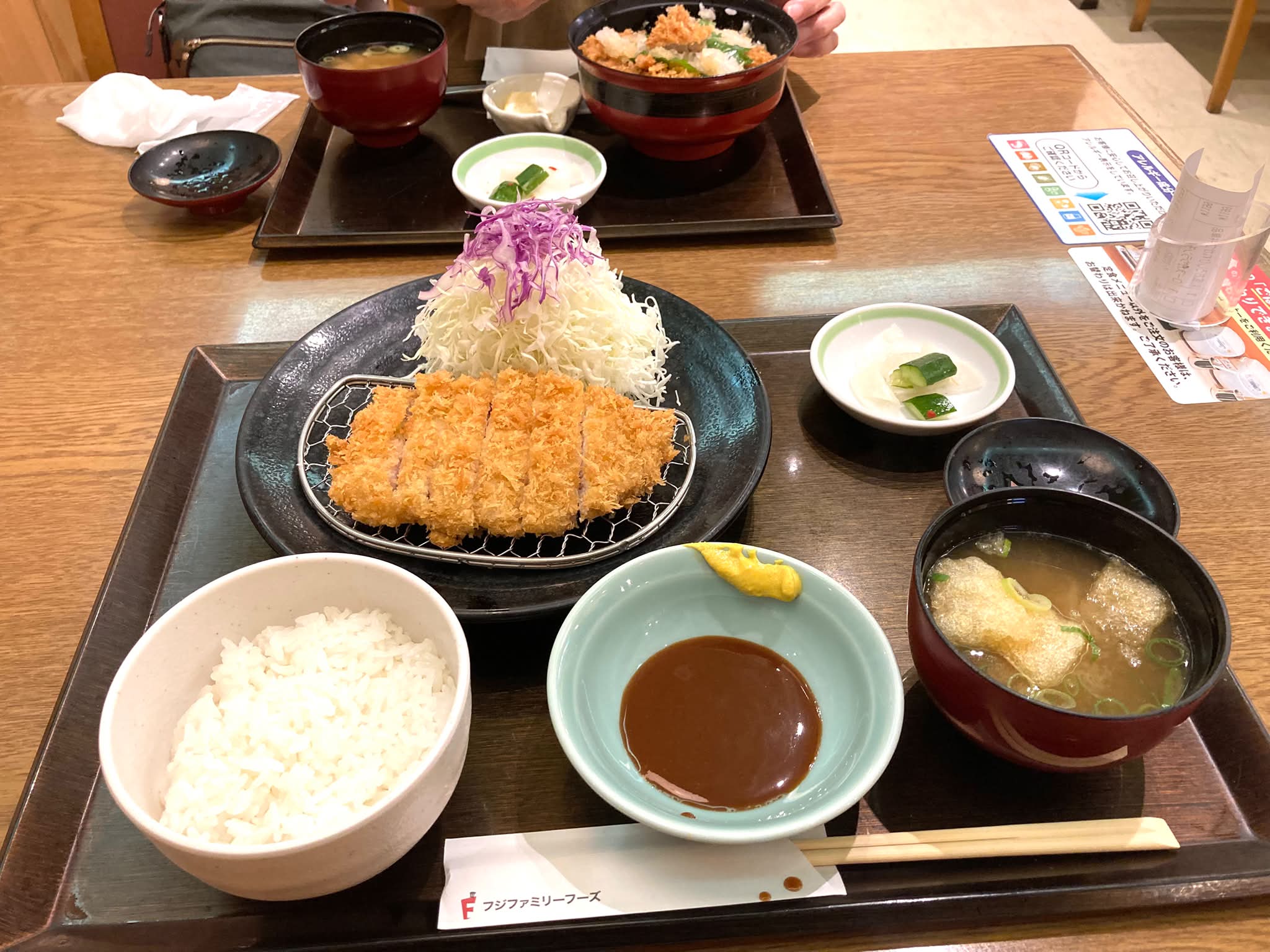 2月末で閉店されるウッドハウスに行って来ました。