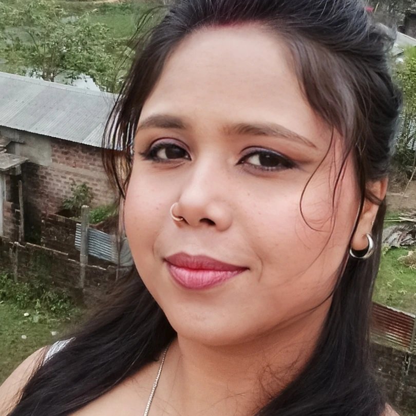 Some people fix makeup… I fix my zulfe.” 💁‍♀️😍 #desireels #ɪɴsᴛᴀʀᴇᴇʟs # ...