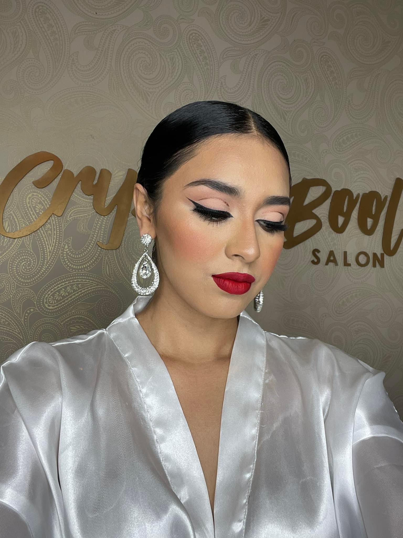 Make up & Hair Crystal Bool Salon | Cabo San Lucas