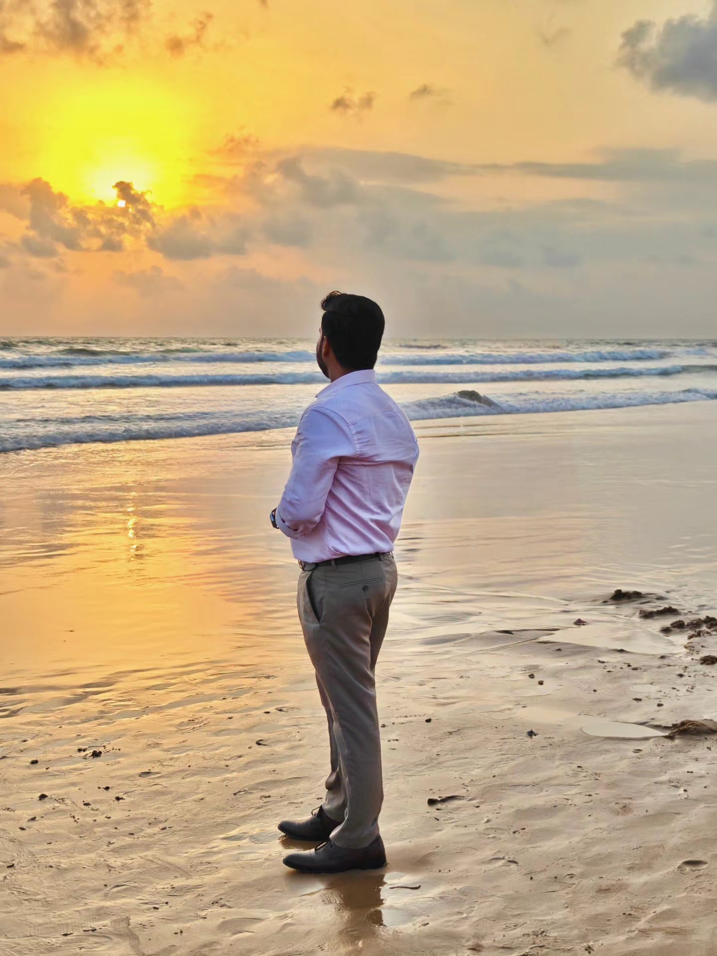 sunset beach dress code Beach: 100% 🌊 code: 0% 😅 #beachvibes🌴🌊#sunsetlover🌅#goldenhour☀️#OceanViews#traveldiaries✈️ Karen Millen | Dresses Dark Femme US Size:7.5