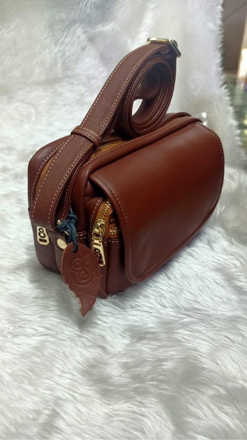 #สีแทนสวยๆ สะพายข้างขนาด 9... - GP Bags กระเป๋าหนังแท้ 100%