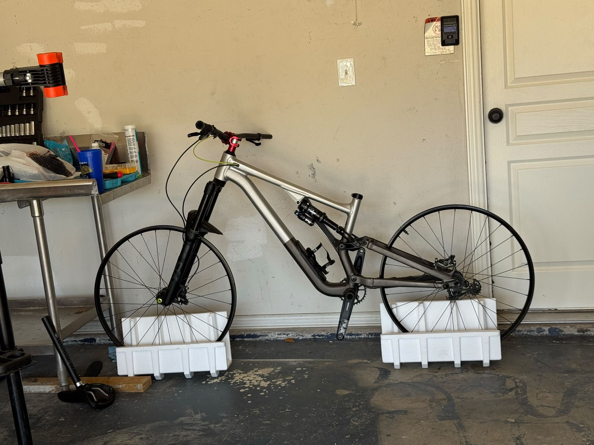 What's the difference between Cascade Link and Specialized Mullet