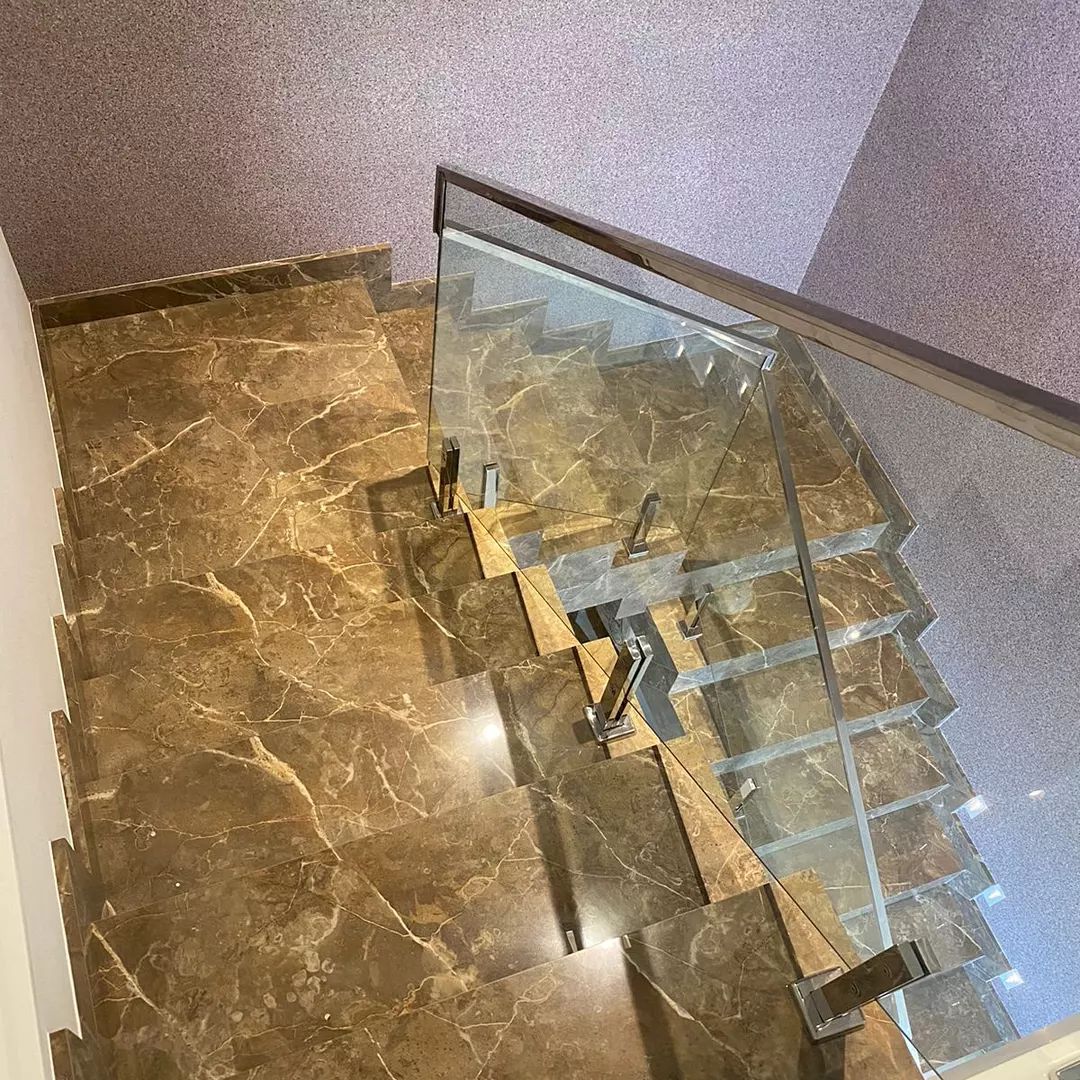 TR PorcelanArts - Escada Envelopada no Porcelanato... | Facebook