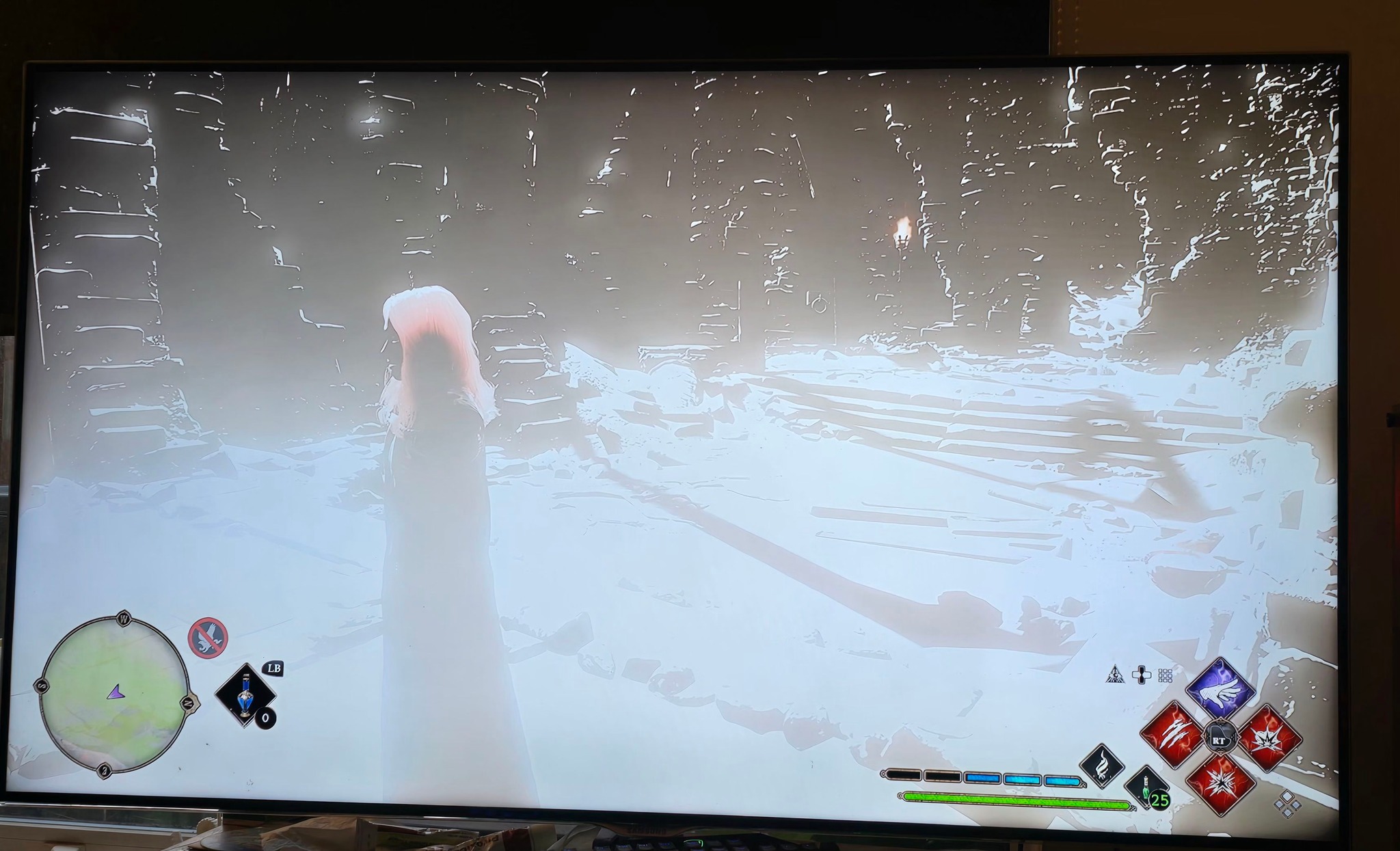 Hogwarts Legacy | Anyone know why this happens everytime I enter a ...