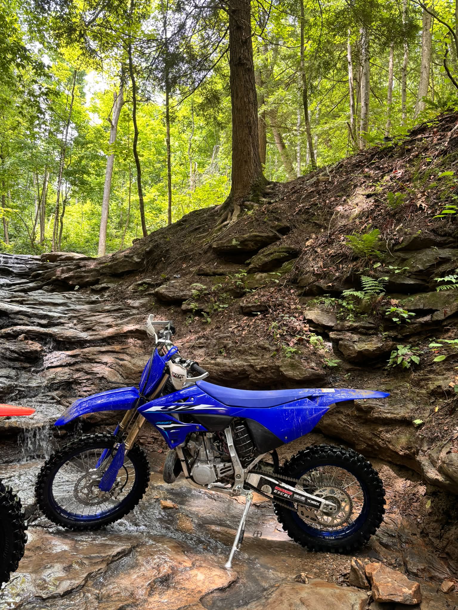Acerbis Oversize Tank Colors on 2026 YZ250X - Request for Photos