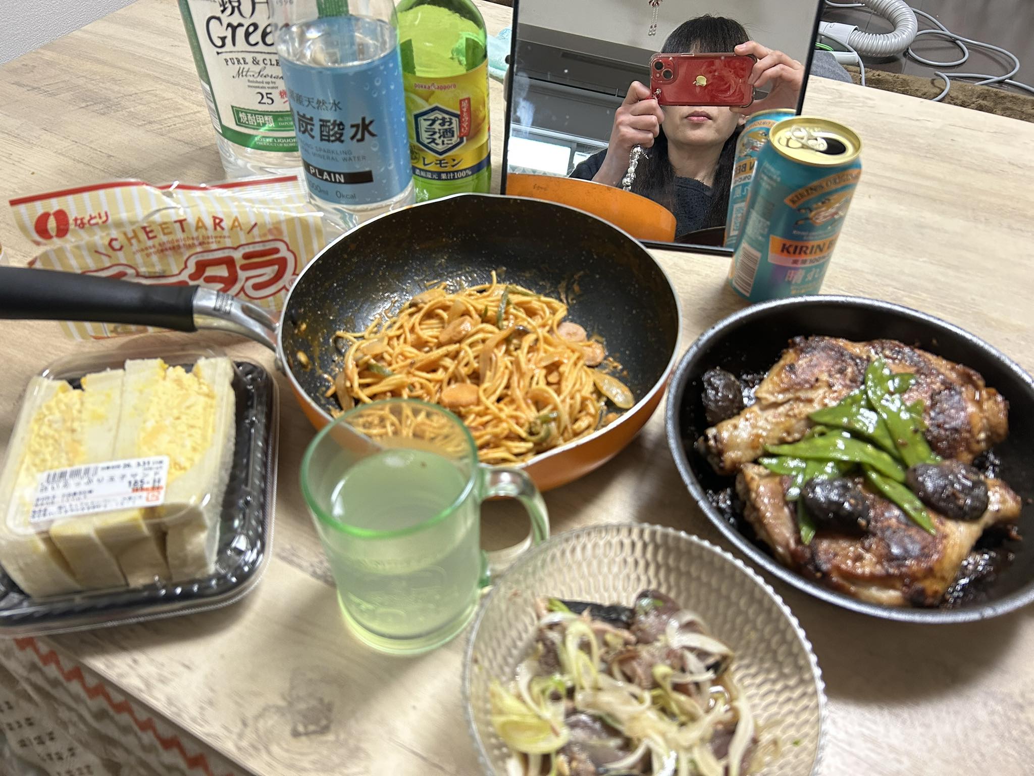 今日は旦那が夜ご飯いらないと言うので簡単に済ませまーす?