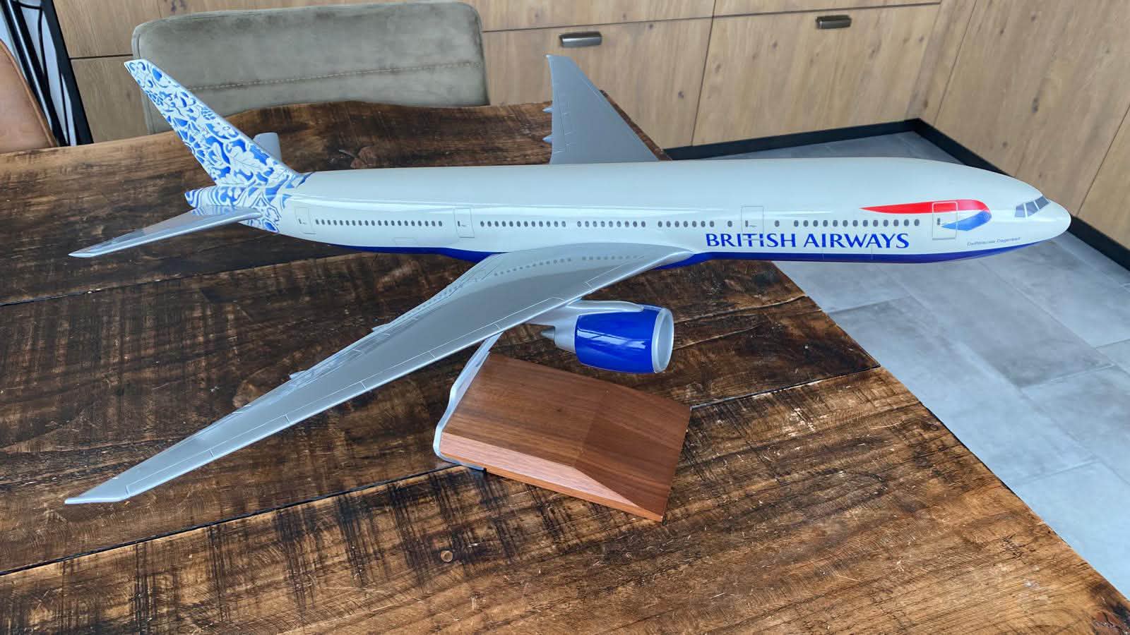 PACMIN パックミン1/100 ブリティッシュエアウェイズ B747-400 Pacmin 1/100 scale airliner models for sale