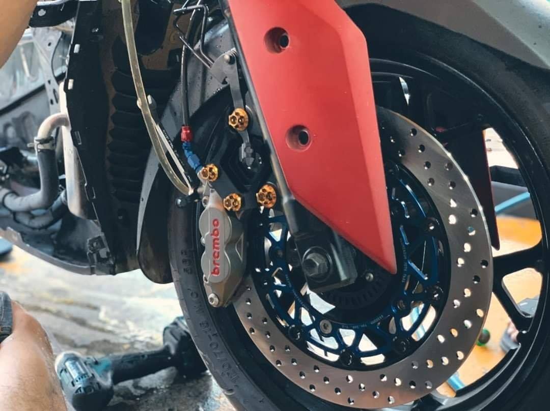 Finracingbike - งานติดตั้งระบบเบรก Brembo...