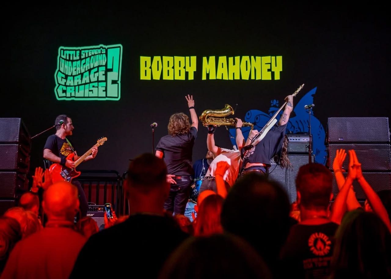 バーニー・マースデン/The Friday Rock Show Sessions Zack - Bobby Mahoney Music is ready to ROCK The Wonder Bar in