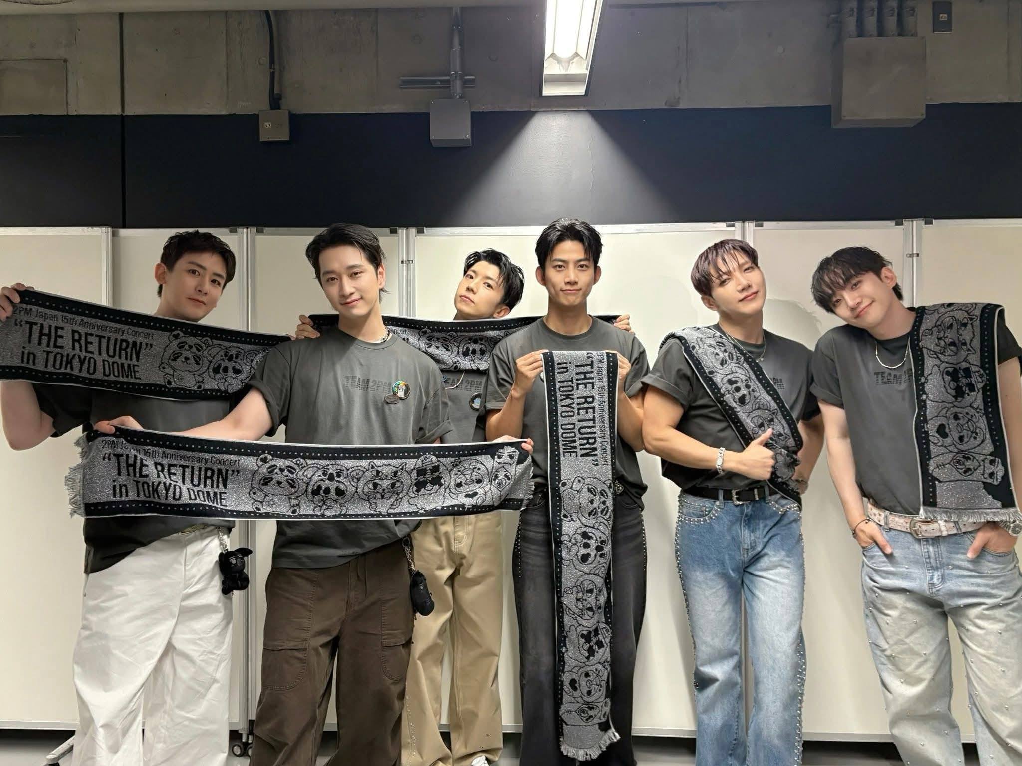 2pm's 15th anniversary concert in Tokyo Dome