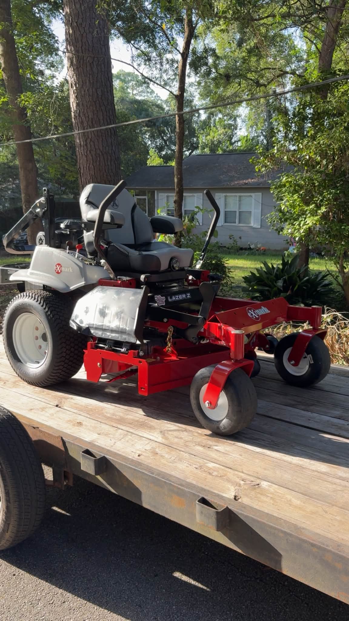 2026 eXmark Lazer Z E 52