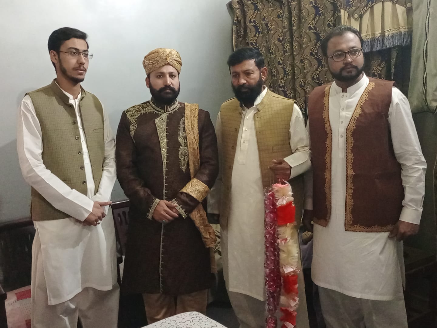 Sh Basit
