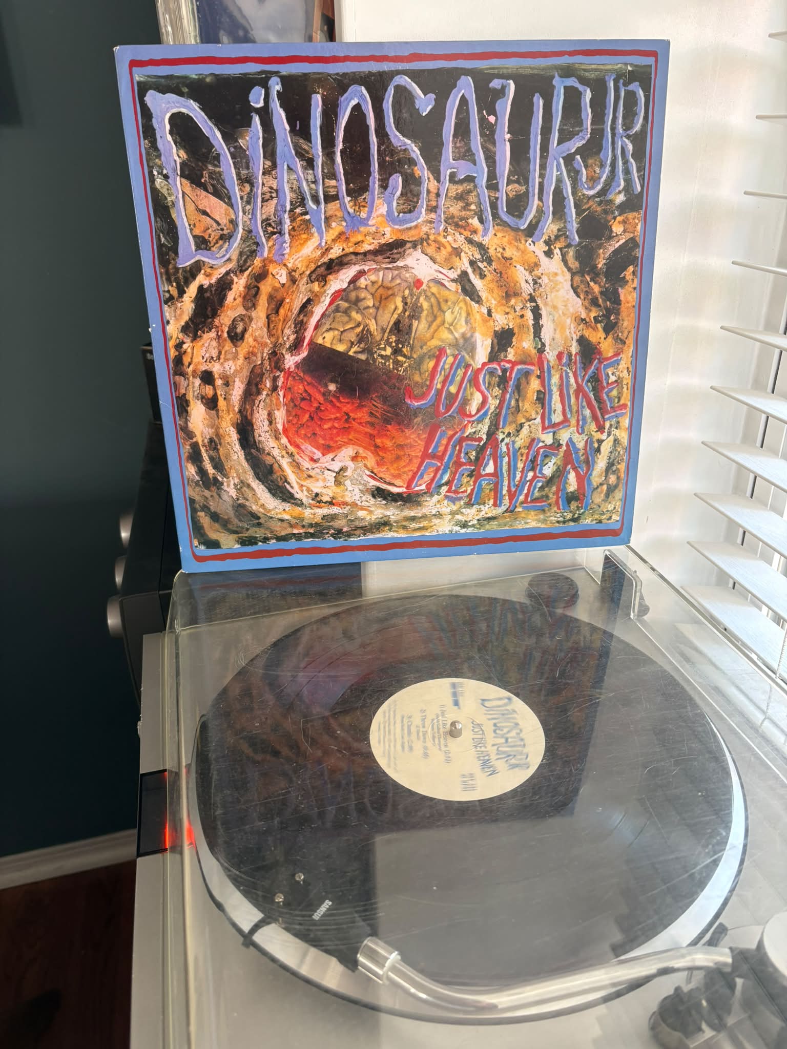Dinosaur Jr.: Just Like Heaven (SST 1989).