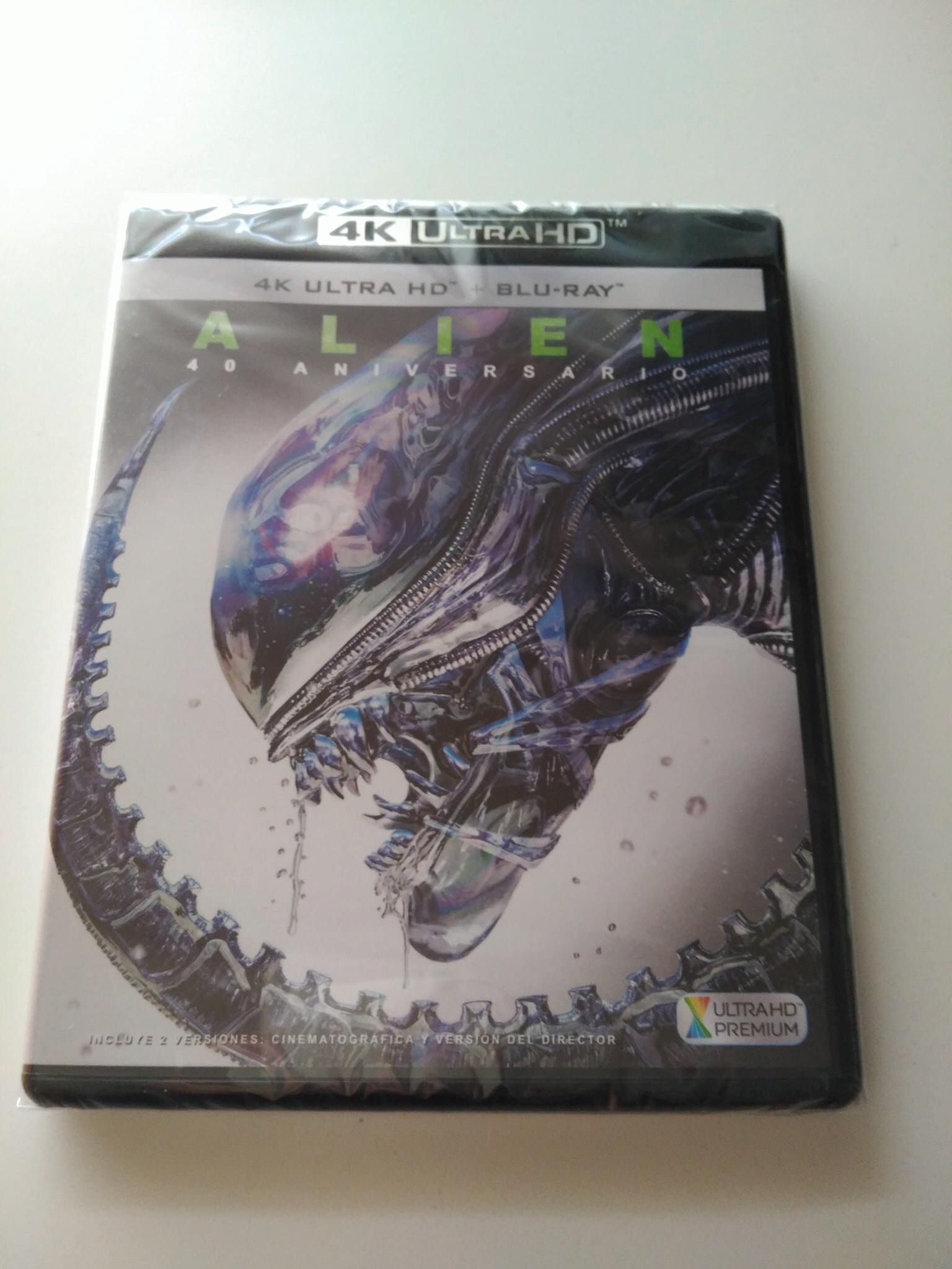 This 25th anniversary Alien DVD set is amazing.