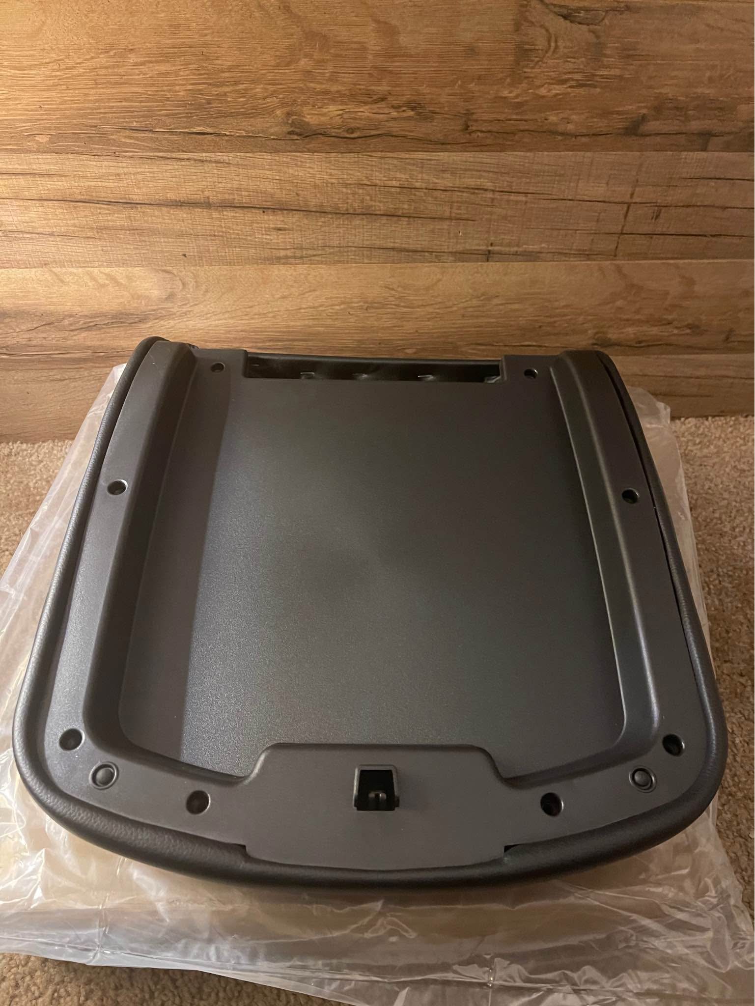 Gray Center Console Armrest Lid Assembly Fit For Cadillac Chevy GMC