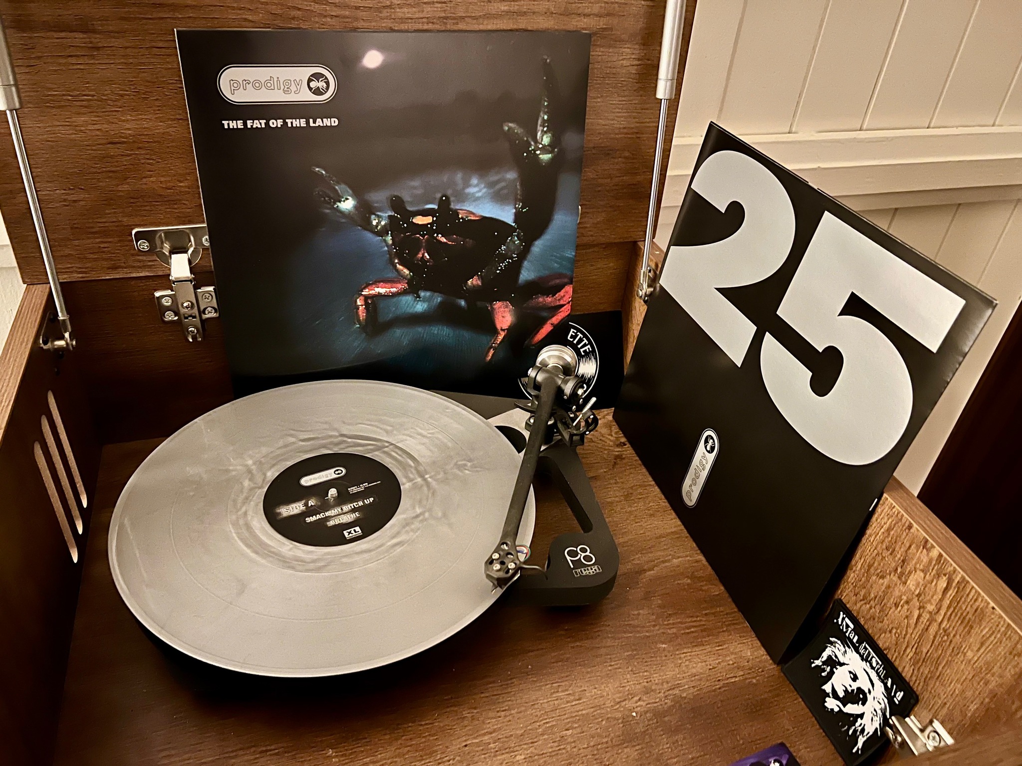 Just finished spinning The Prodigy - Experience. Released in 1992