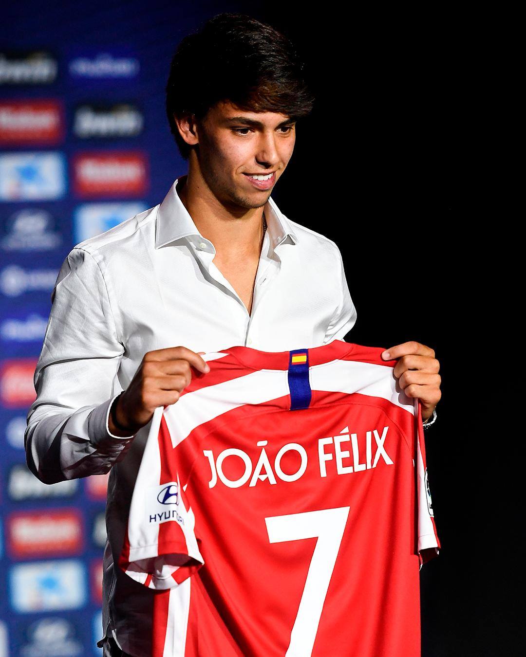 Joao Felix is unveiled as Atletico Madrid's new no. 7 🔴⚪