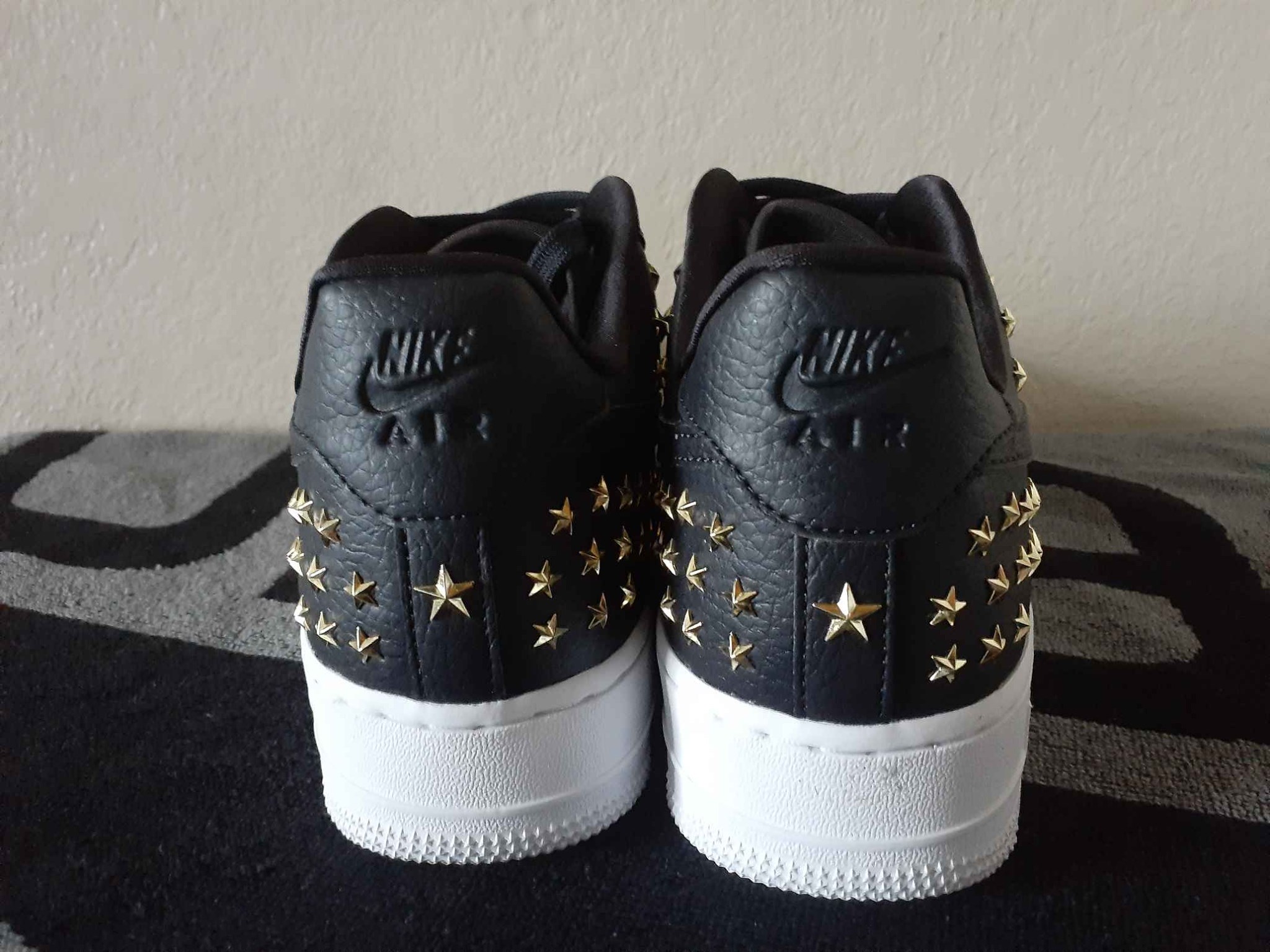 NEW Nike Air Force 1 07 XX Studded Stars Black Women