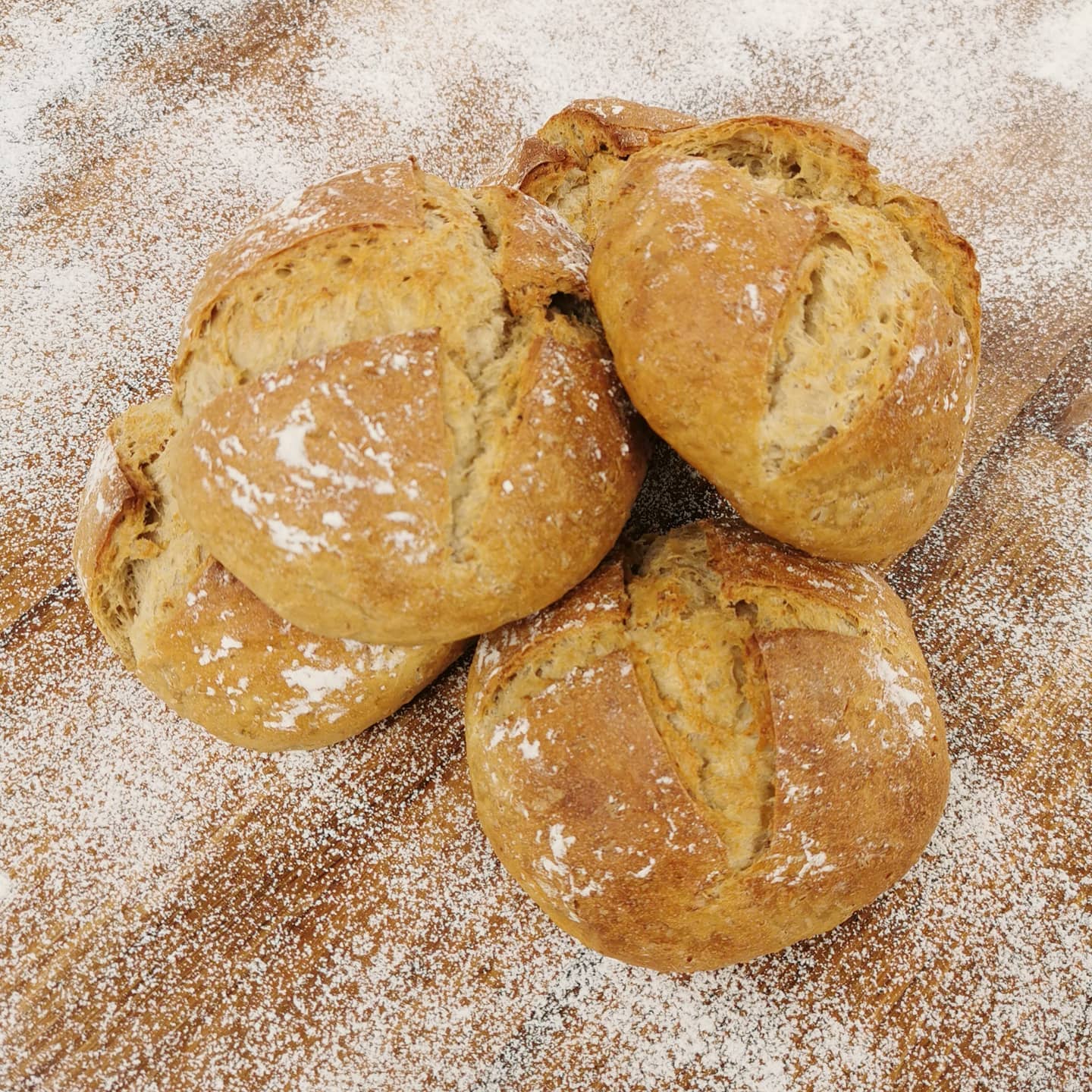 Kringla bakeri - 🍞 Har du smakt våre brød og rundstykker...
