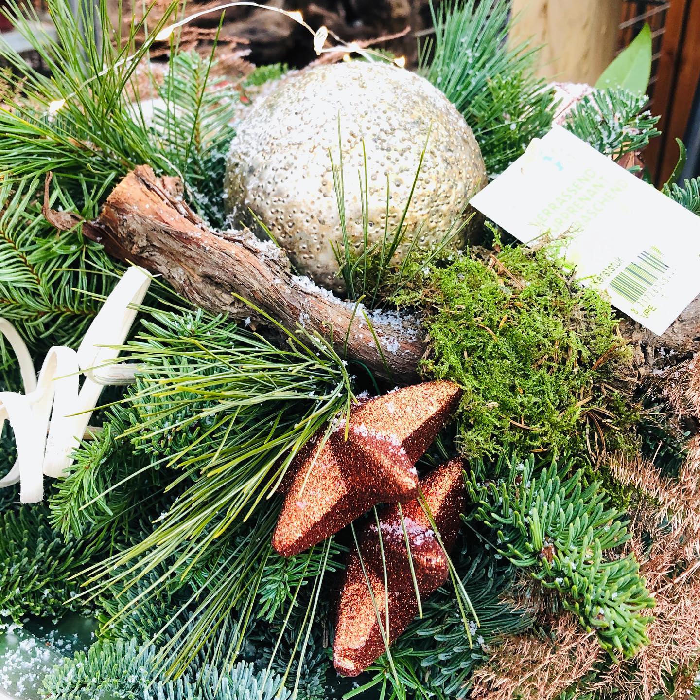 Intratuin - JE EIGEN KERSTSTUK MAKEN| Met vers groen maak...
