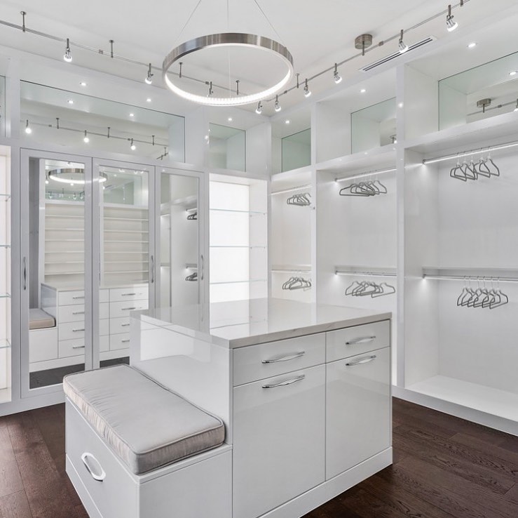 Lisa's Closet Designs at Closets Etc