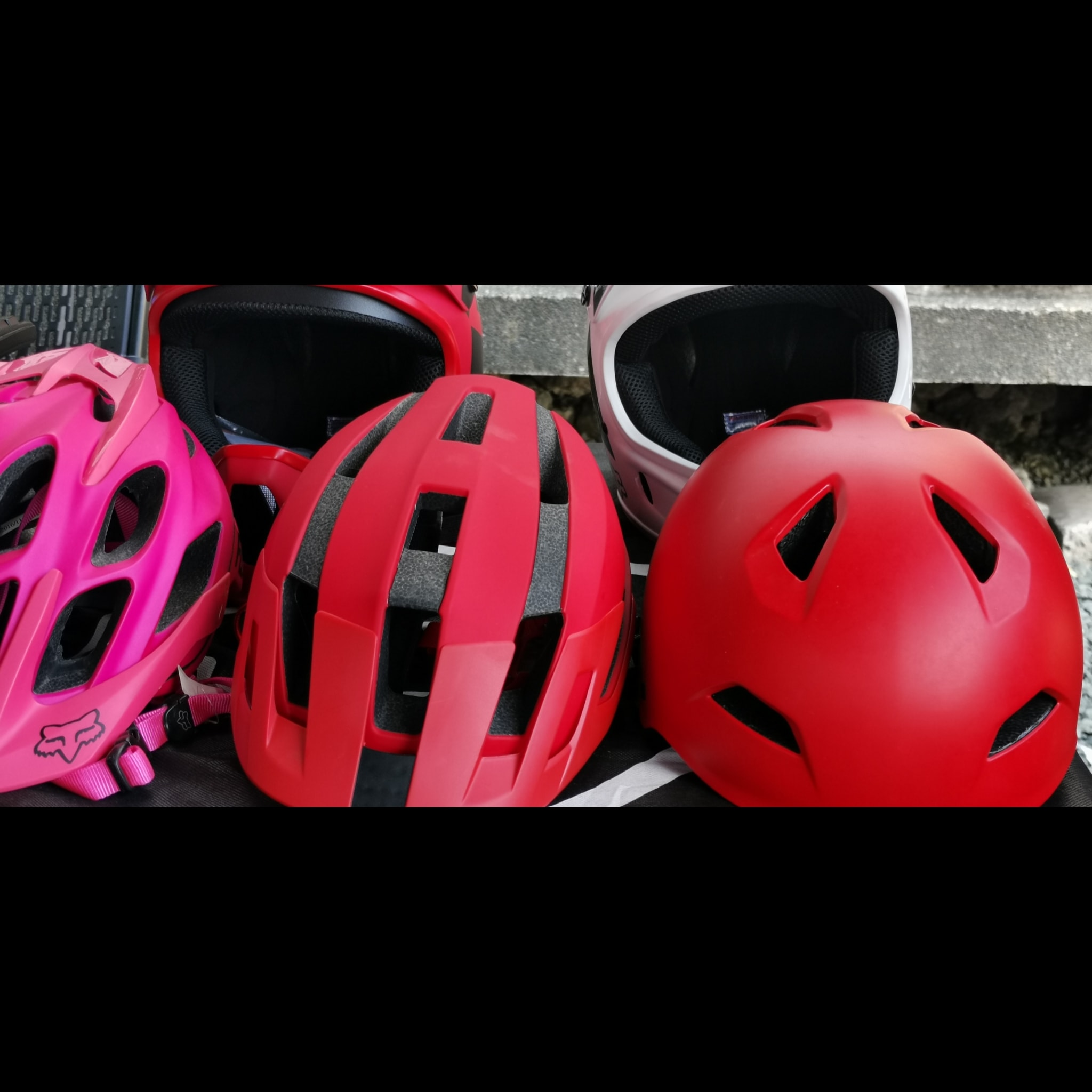 fox motorcycle helmet philippines Proframe RS Diffuse and comfort to everyday dirt bike riders Fox Racing 2026 V1 Helmet