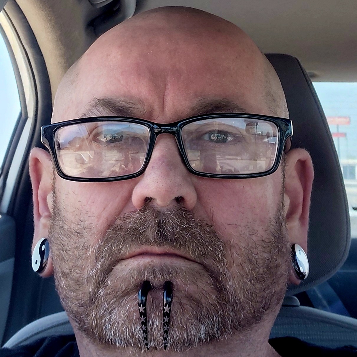 WHAT THE HELL!!! 🤢🤮🤢🤮🤢🤮🤢🤮 | Ed Green