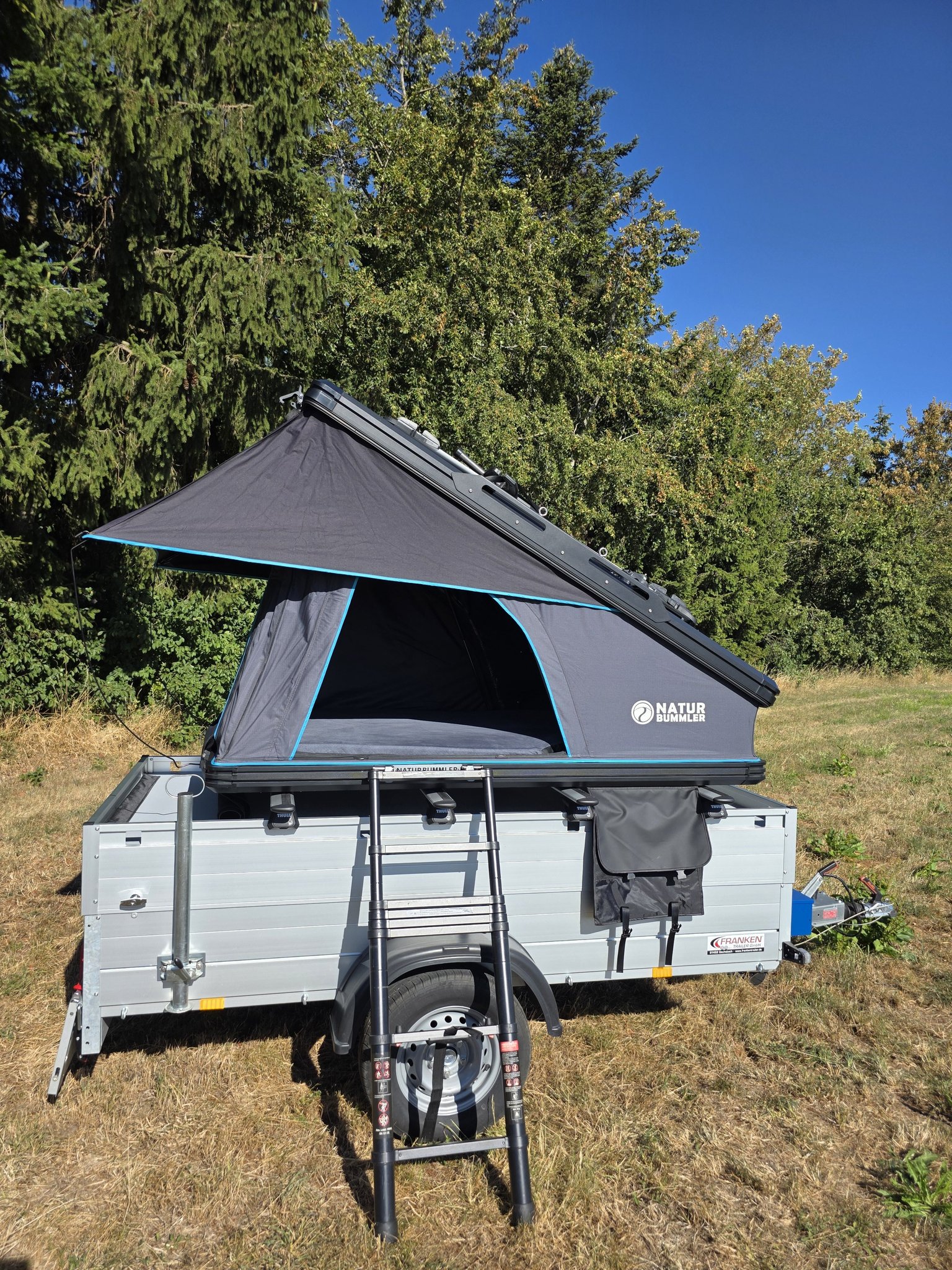 tent safari Premium Elite for Luxury Glamping E-bike tour from Haiming Google Ads Unter 100 Choose an option:Penthouse MK5 Pedals, CrMo, Red The most robust and