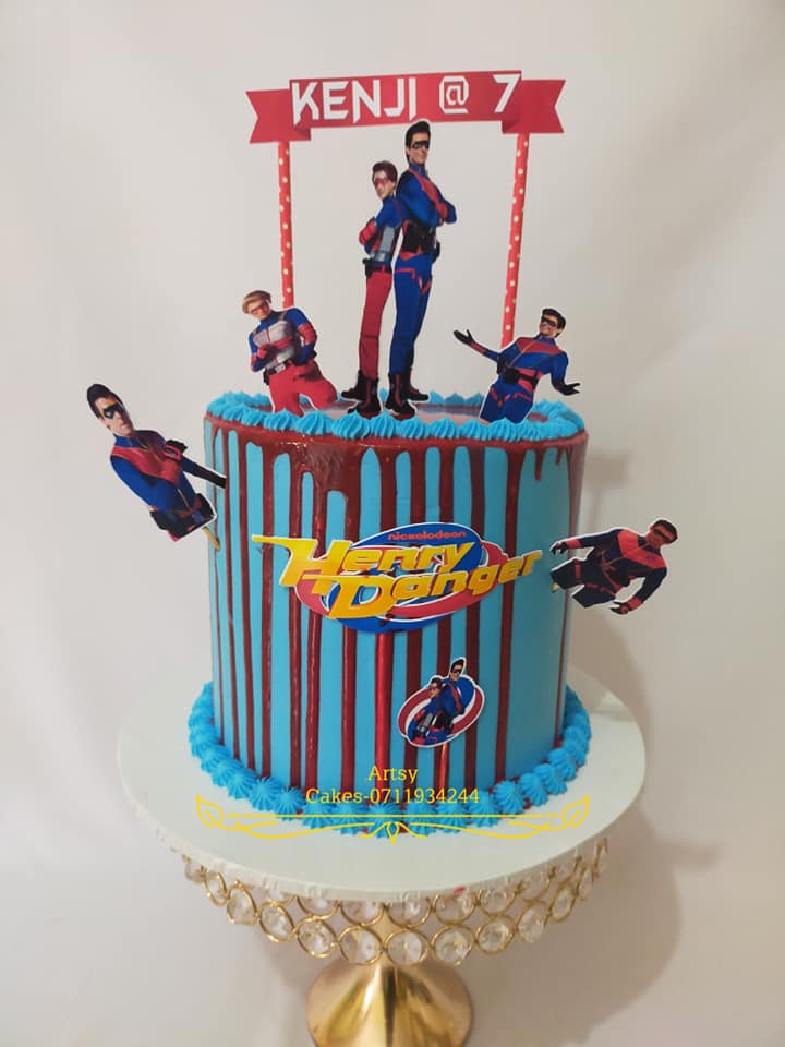 This cake was for a new client and her... - Artsy Cakes Kenya | Facebook