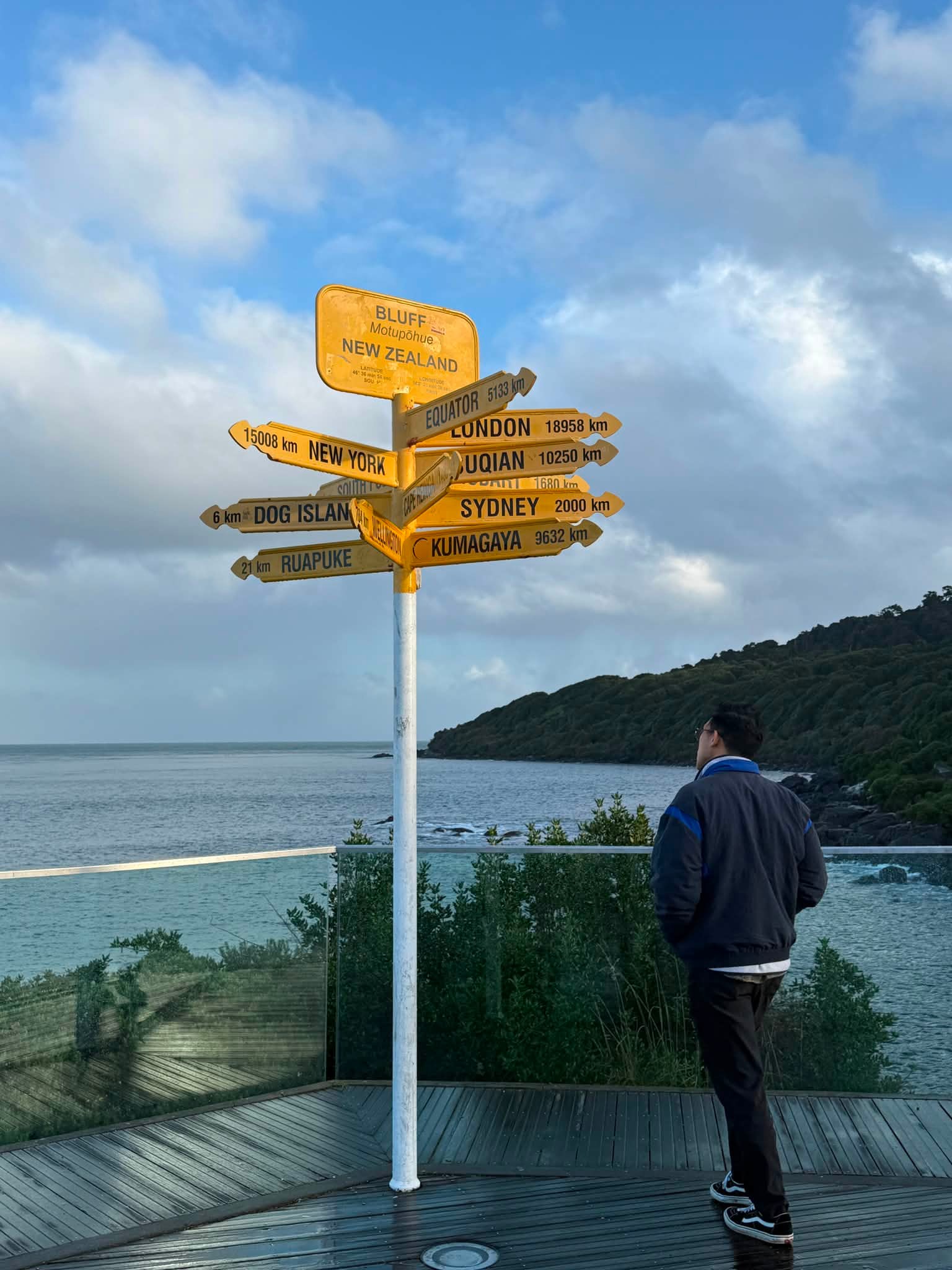 TO マーケット Exploring New Zealand's deep south with friends