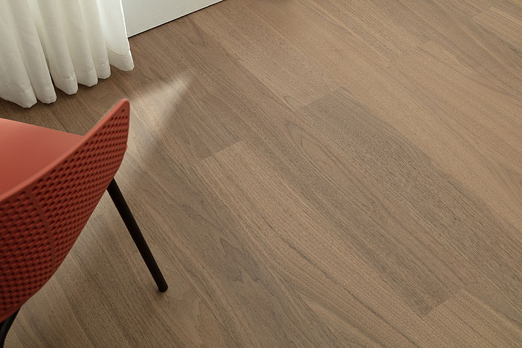 Lanton Hardwood