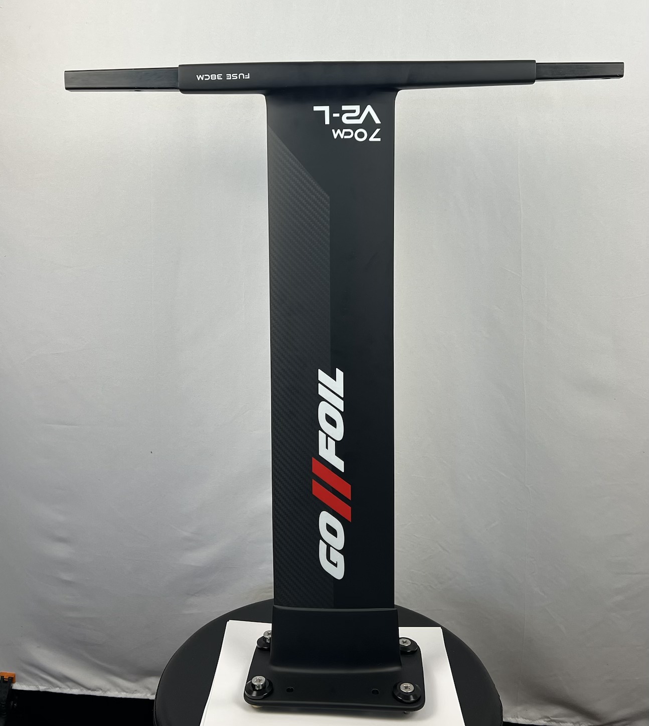 Gofoil V2-L Mast Review: Lightweight Performance