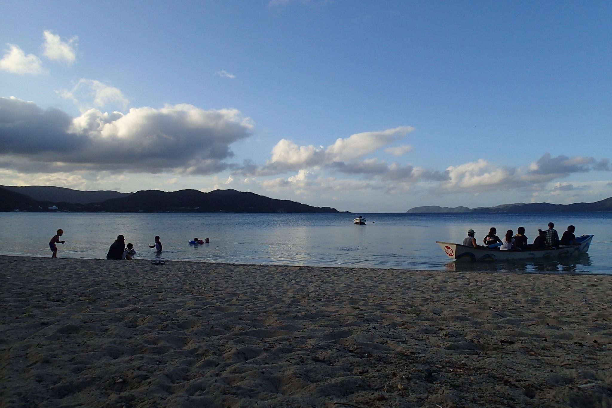 龍郷湾を守る会 ホーム Facebook