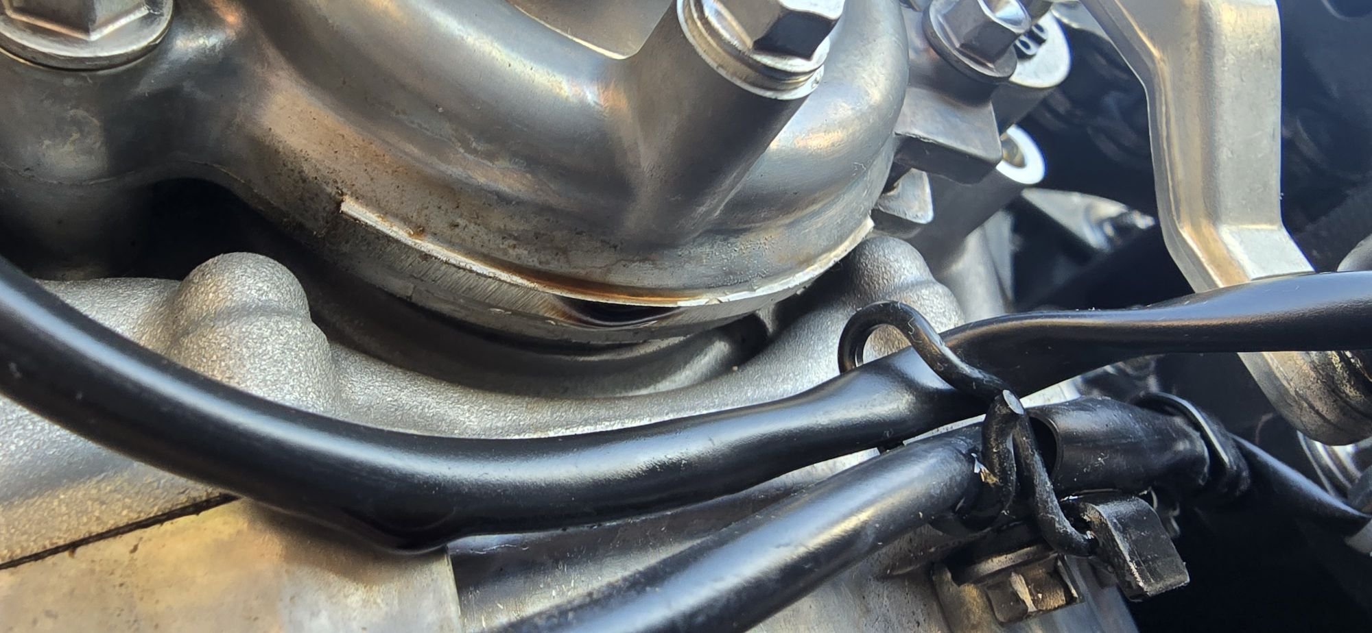 Is three weeks a normal wait time for a 2026 Kawasaki ZX-10R oil