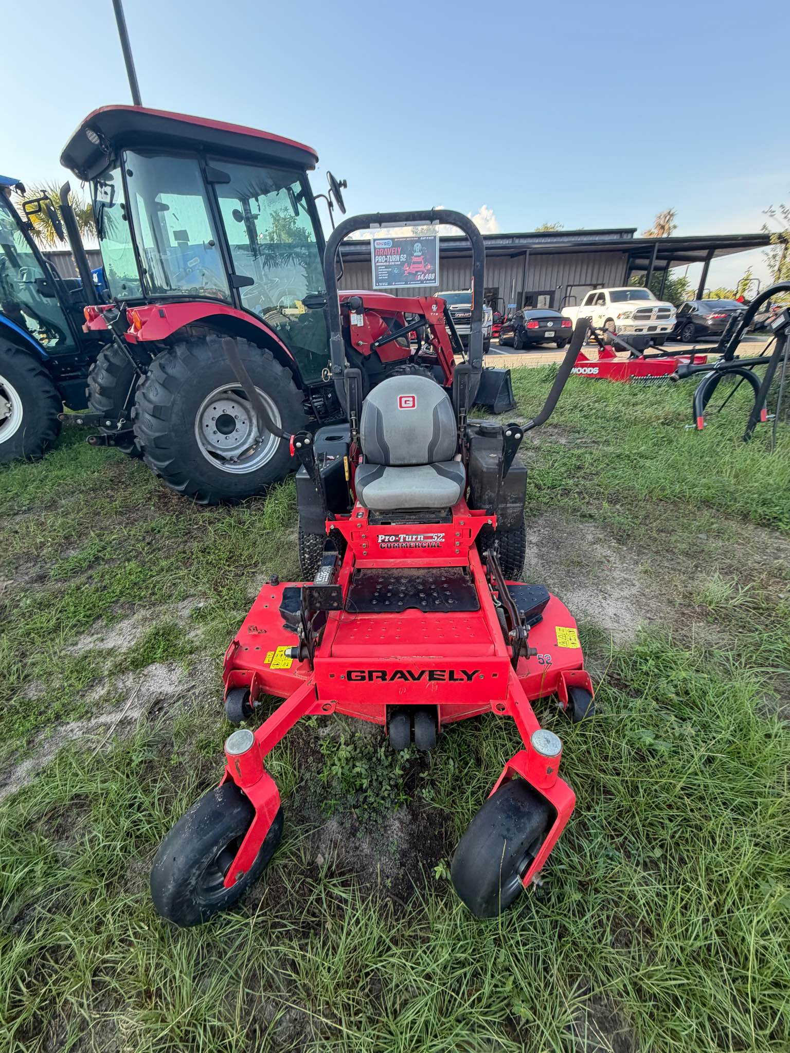 🔥 Gravely Pro Turn 52 commercial zero turn with only 289 hours