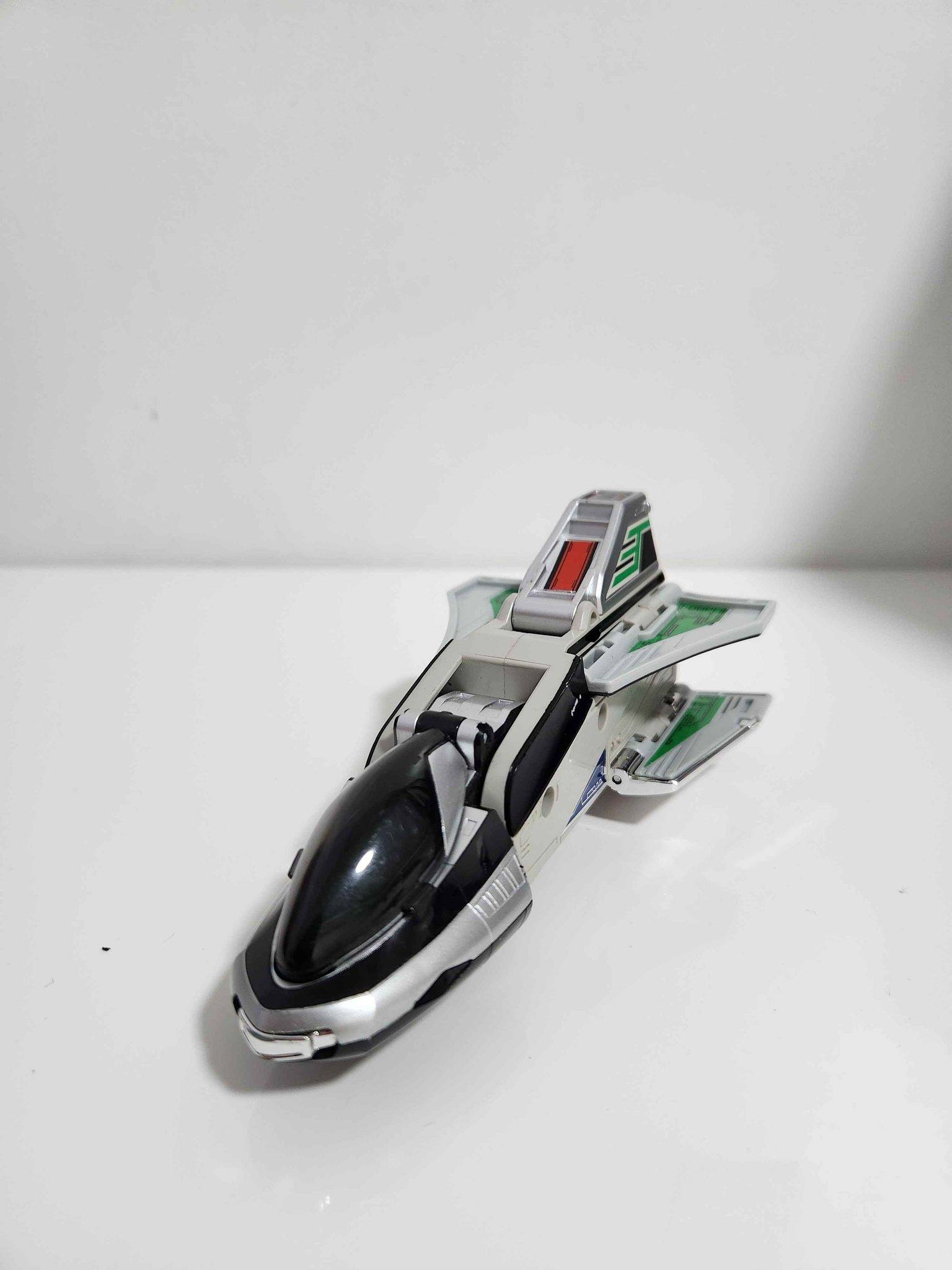 For sale or swap sentai parts (victory robo) Good condition