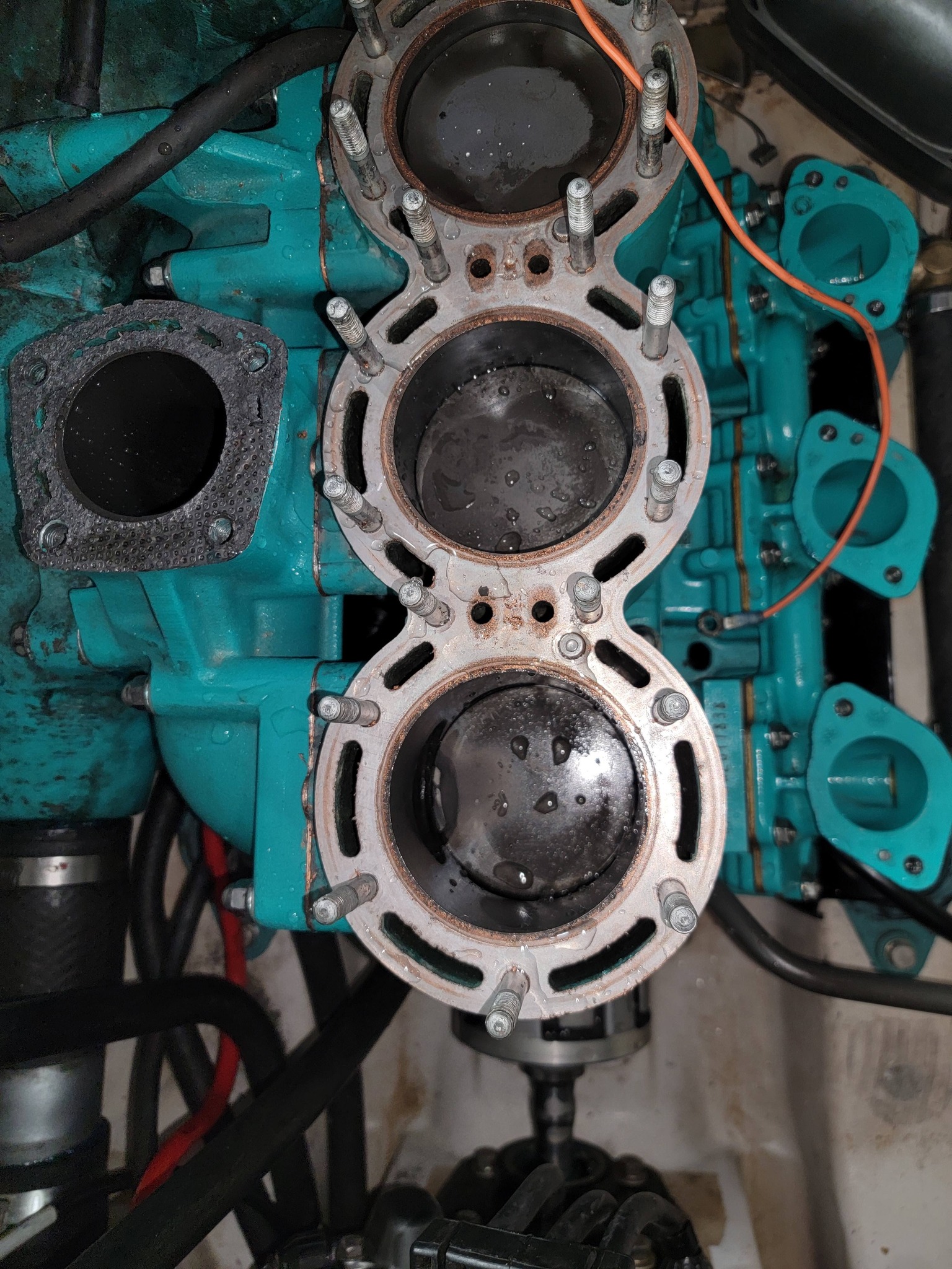 落下 What caused my 1996 Kawasaki 1100 ZXi's #3 piston to blow on the