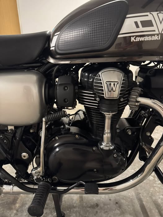 教えて下さい。 1999年式のW650の純正マフラーの刻印は何番になるの