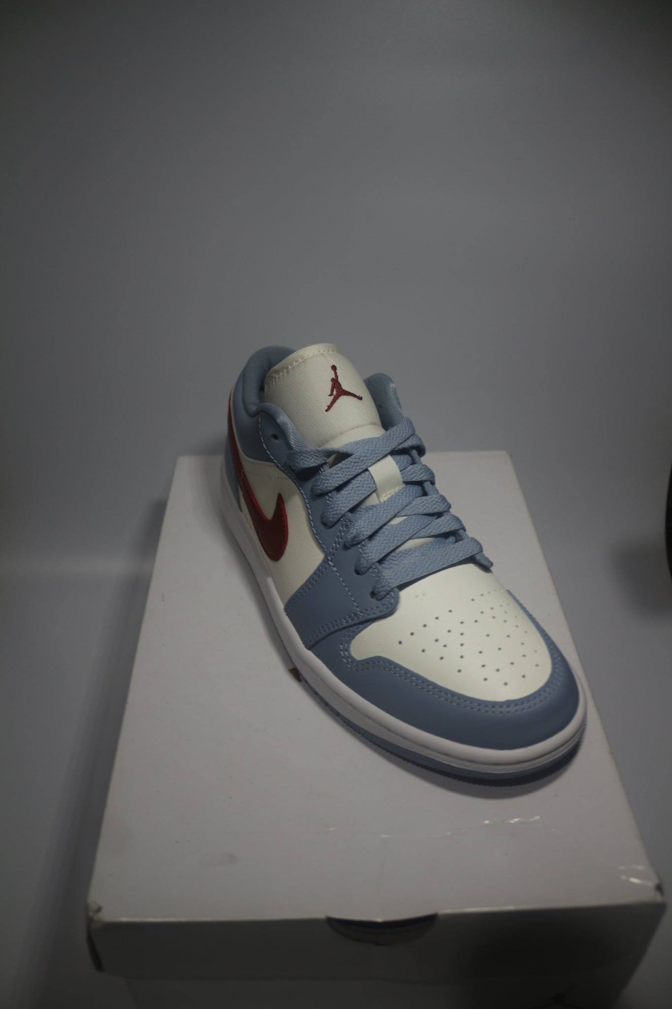 FOR SALE‼️ ORIGINAL WMNS Air Jordan 1 Low ✓Size: US 7.5 Womens 