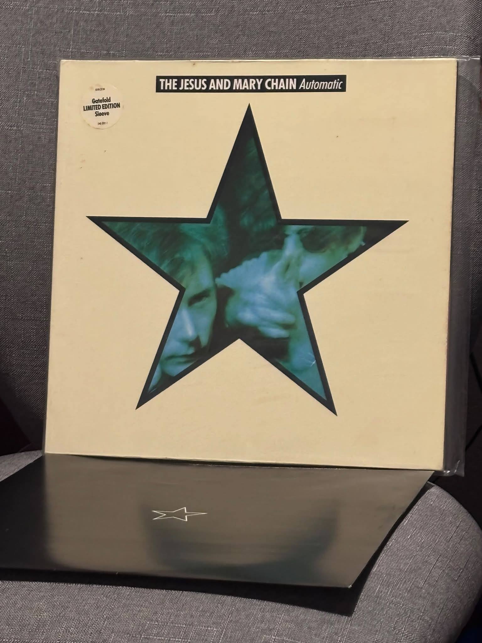 The Jesus & Mary Chain - Automatic ( Blanco Y Negro 1989).