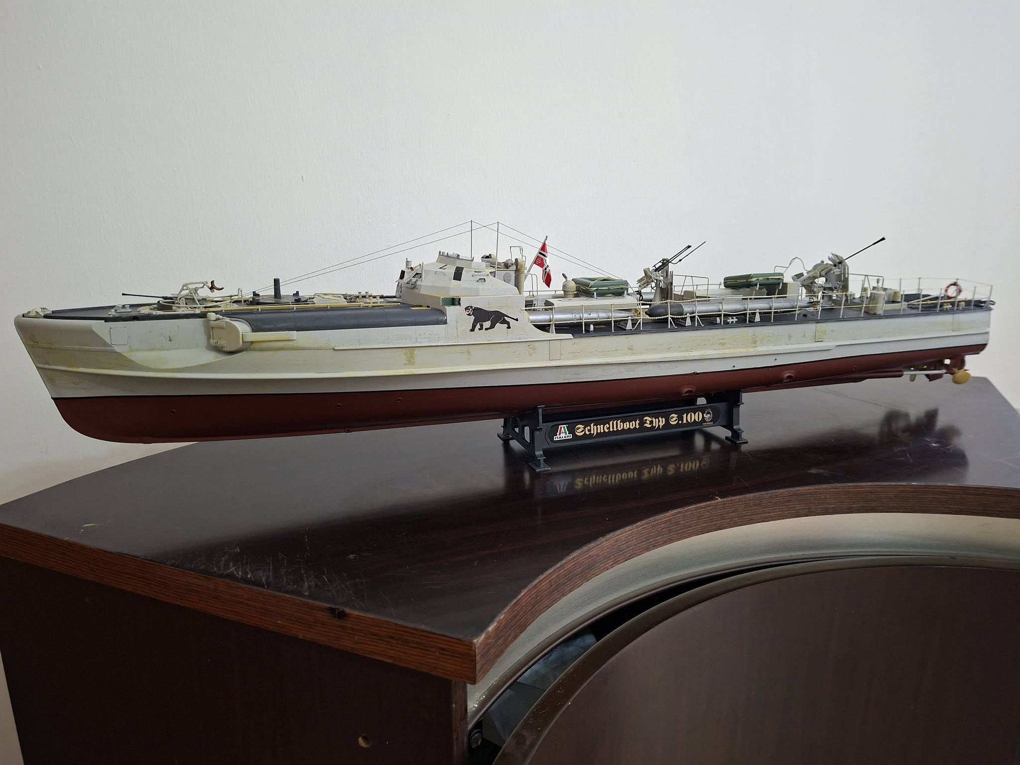 Italeri S-100 class Schnellboot model in 1:35 scale