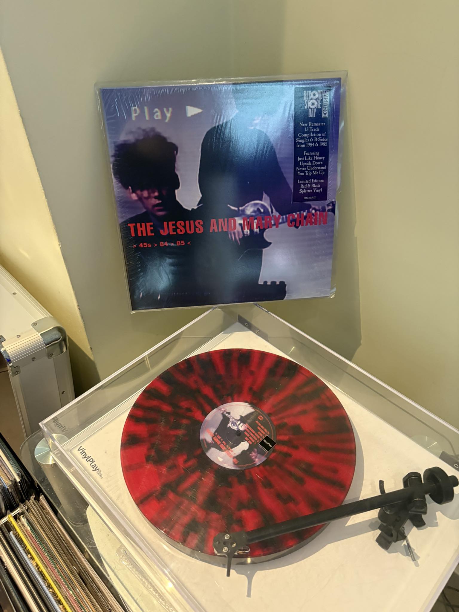 The Jesus and Mary Chain > 45