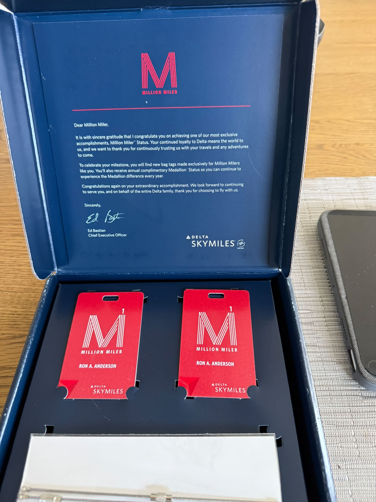デルタ航空 Delta SkyMiles Million Miler ネームタグ デルタ航空