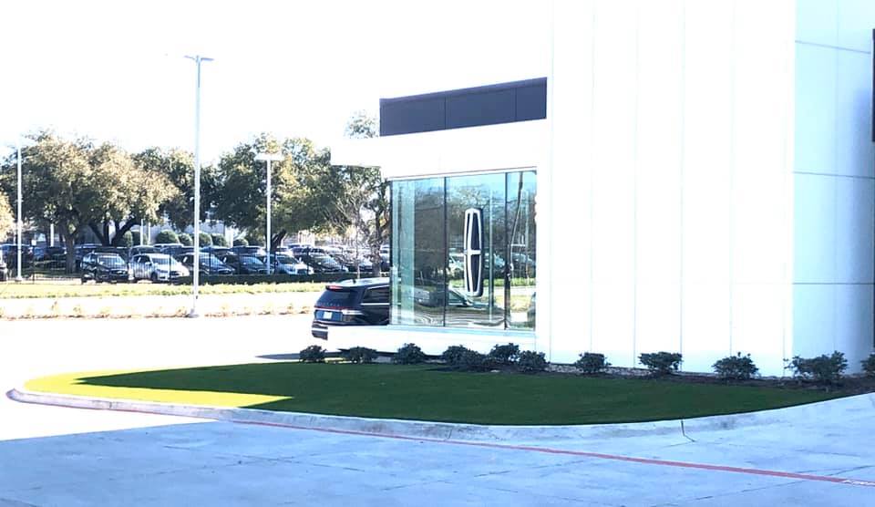 The Reed Center @ Love Field Airport - EEI and Earth Turf