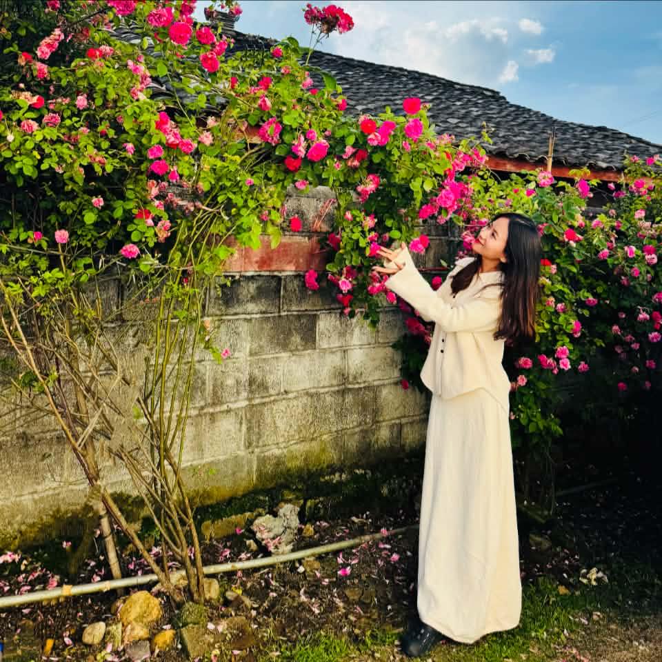 In awe of God’s beautiful creation 🍀🍃 #mountainlife | Seng Tsin Nu Lahtaw